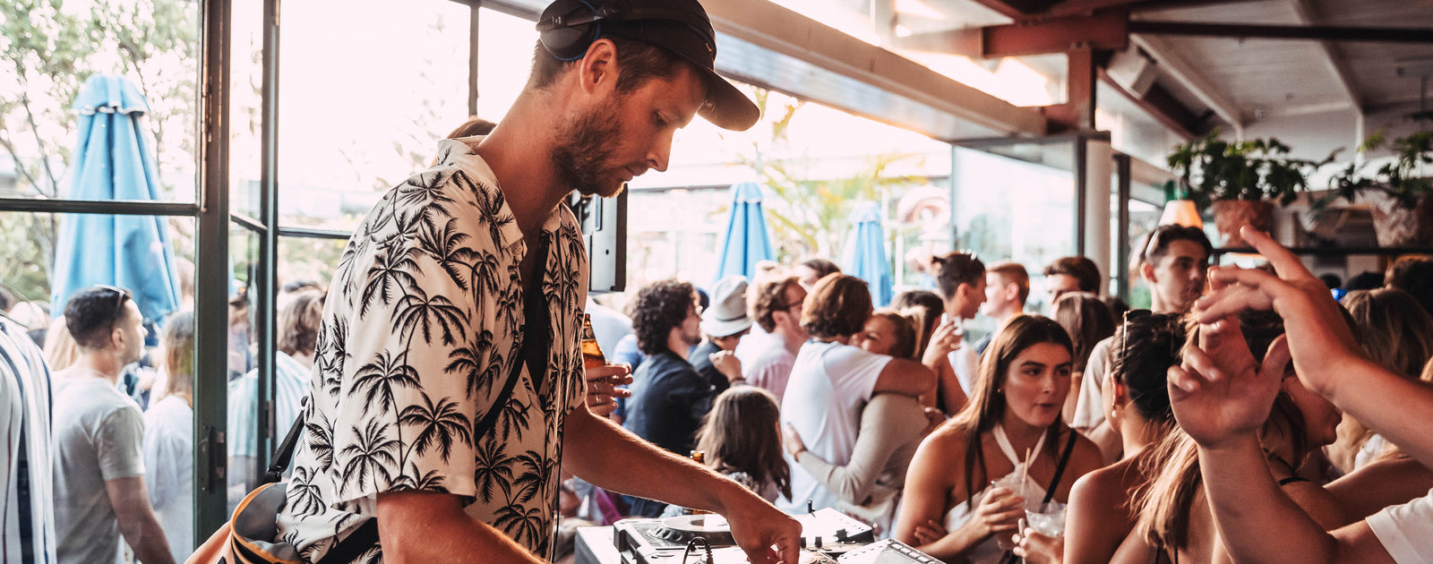 Audiopaxx x Barney Cools • Poolside Etiquette mixtape 025