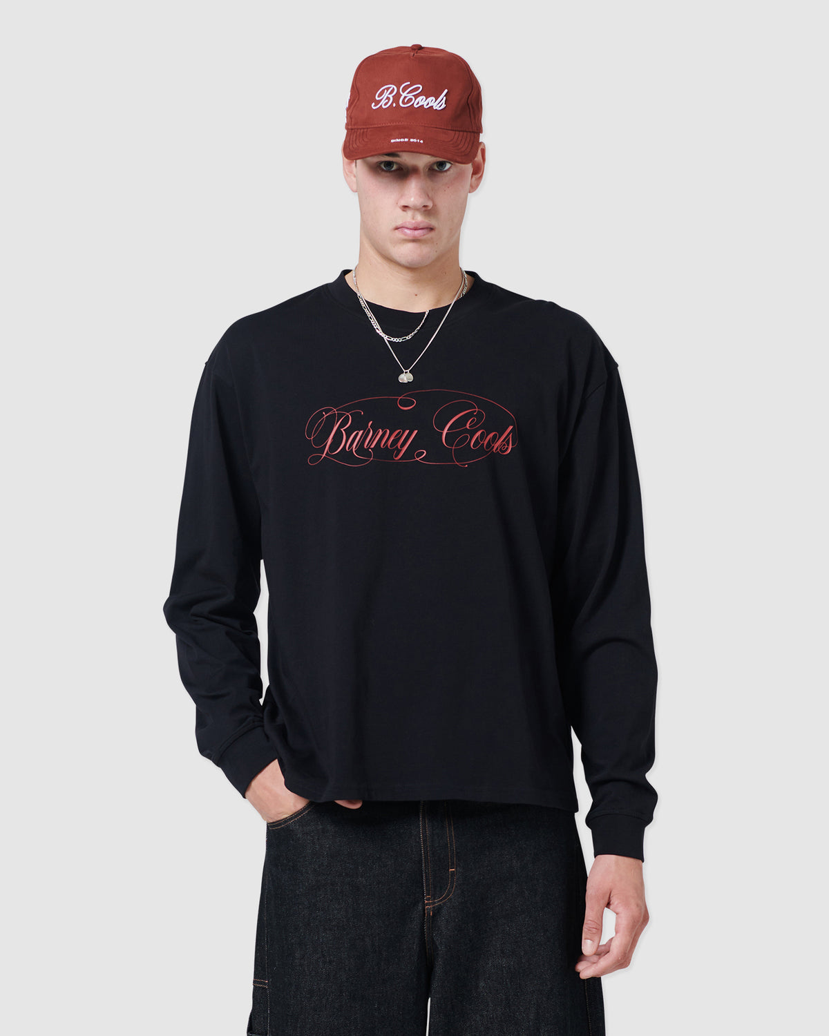 Script Crop LS T-shirt Black - sold out